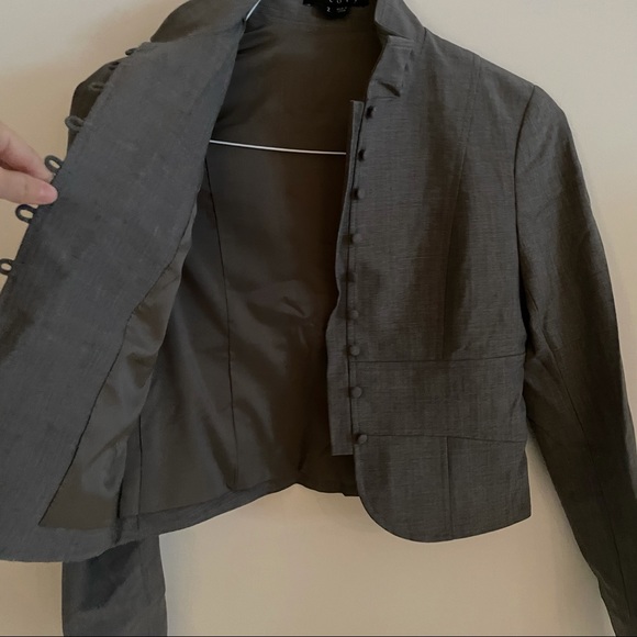 Theory Jackets & Blazers - Theory cropped blazer with buttons
